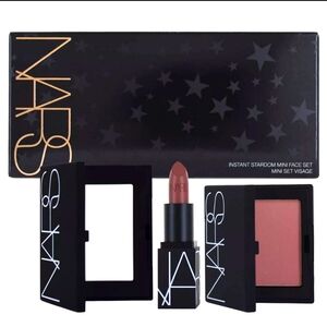 Get ready for your closeup with NARS Instant Stardom Mini Face Set.  Featuring a